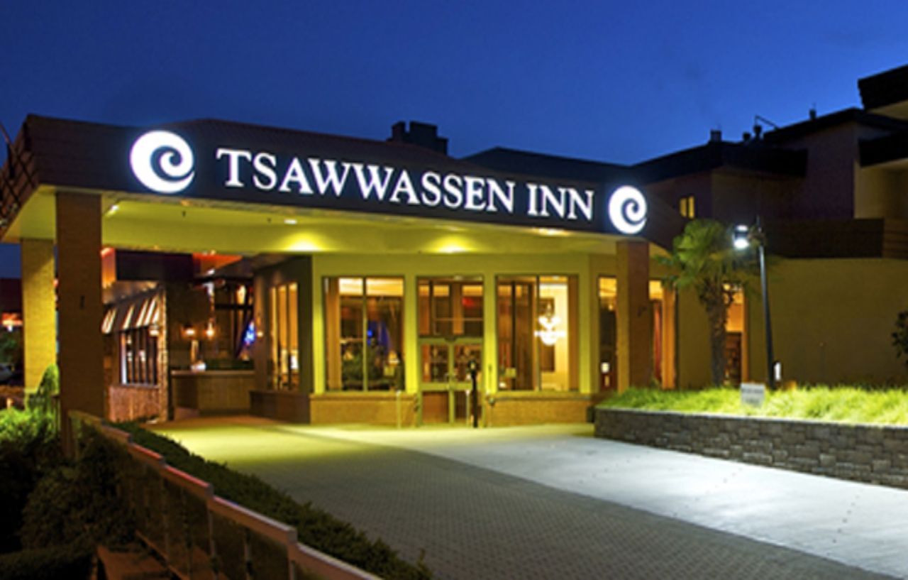 Coast Tsawwassen Inn Дельта Экстерьер фото